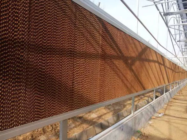 東莞夏季水簾使用存在的多個誤區